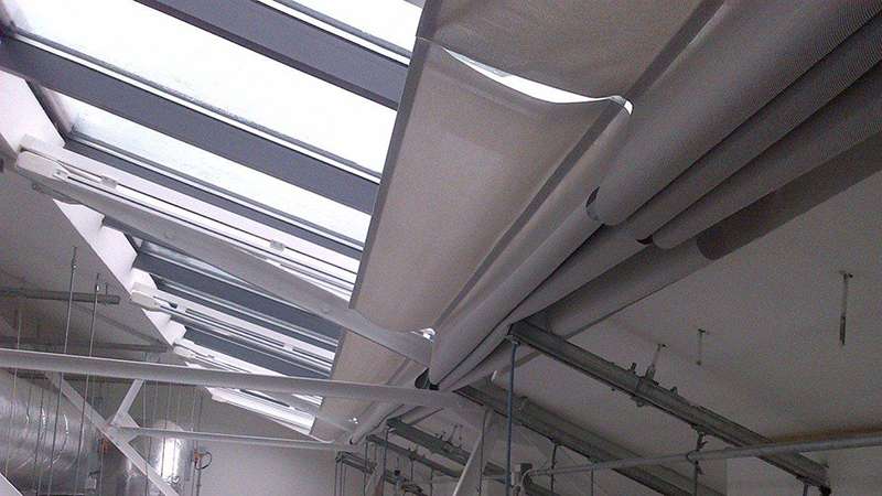 Skylight blinds